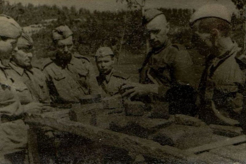 Фотография: Утро в части