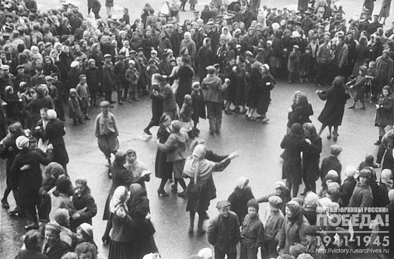 Festivities on the streets of city Chkalov on Victory Day