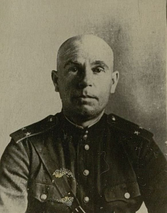 Фотография: Подполковник Бакеев Михаил Васильевич. Заместитель командира 171 стрелковой дивизии