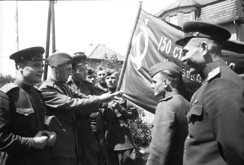 Participants of the Reichstag storming and the hoisting of the Victory Banner on its roof on May 1, 1945