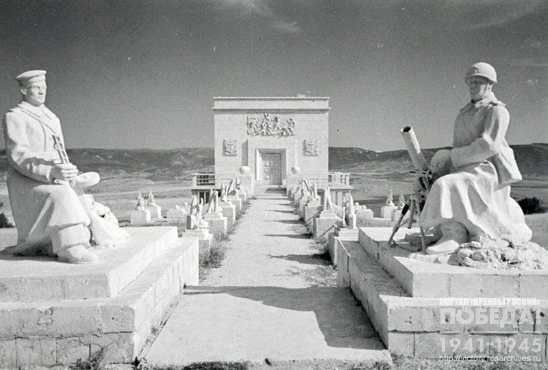 Entrance to a military museum dedicated to the assault of the Sapun-mountain