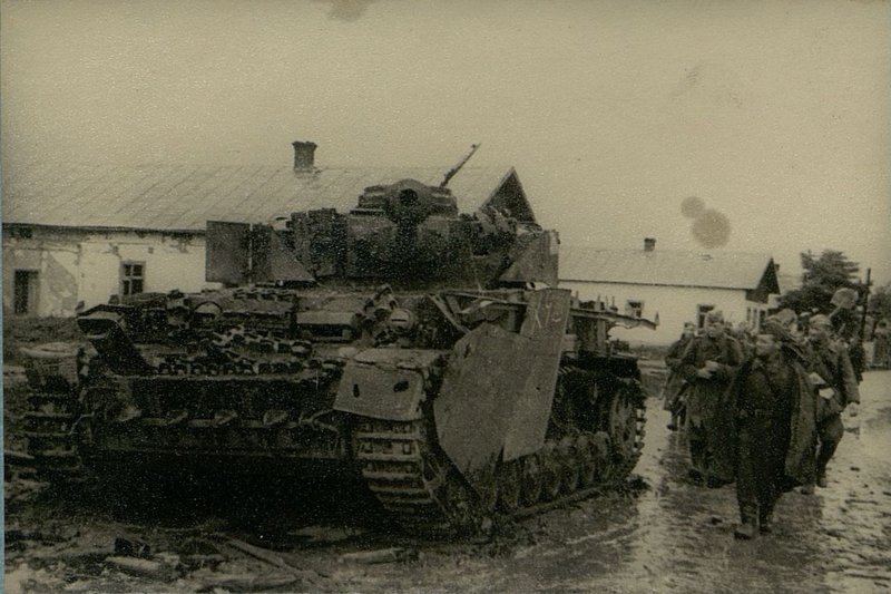 Фотография: Войска устремились в Висле