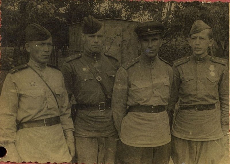 Фотография: Офицеры штабной роты