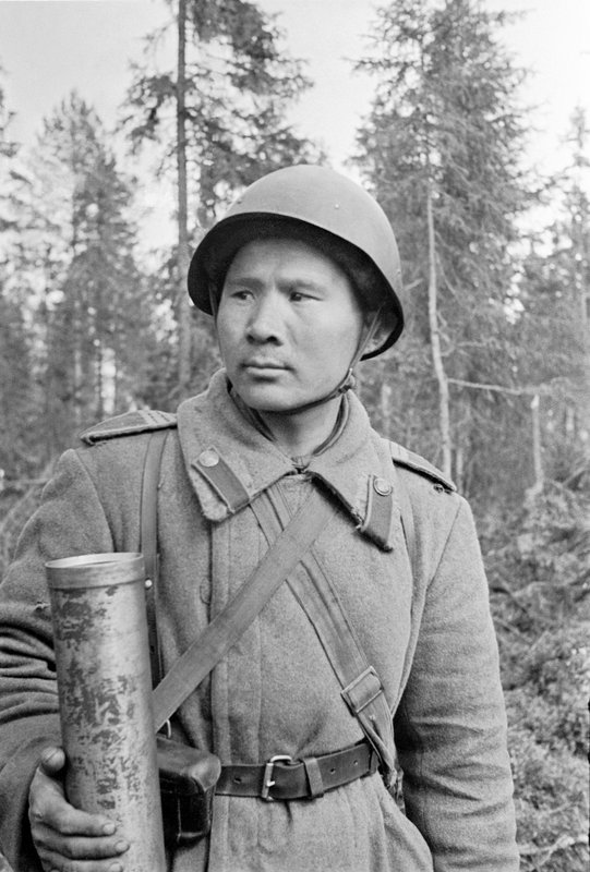 Guards Senior Sergeant Commander of the mortar crew of 30th Guards Infantry Regiment of 8th Guards Panfilov Division B. Ibragimov.
