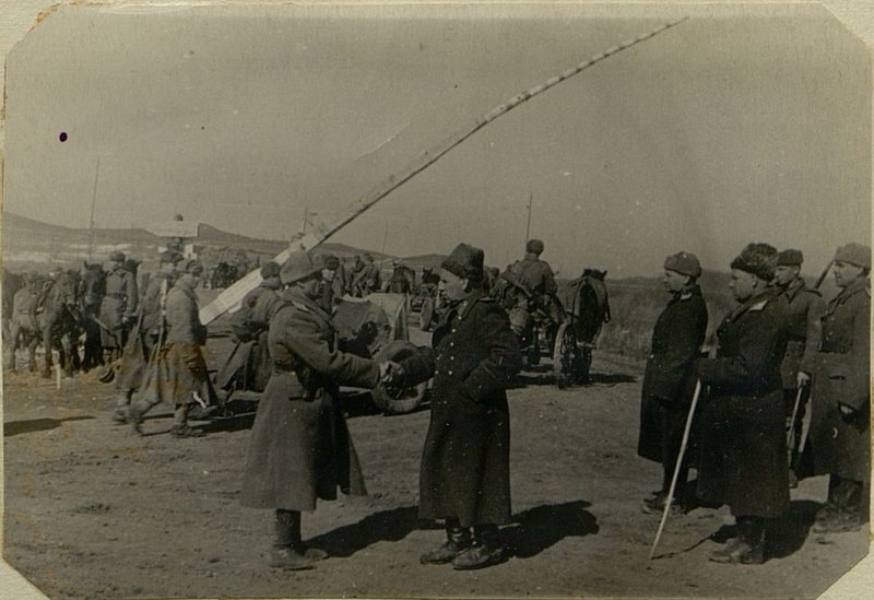 Фотография: Генерал-майор Зайцев проводит армейские учения