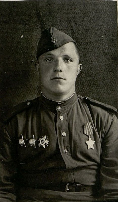 Фотография: Красноармеец Василий Григорьевич Коптев, член ВЛКСМ