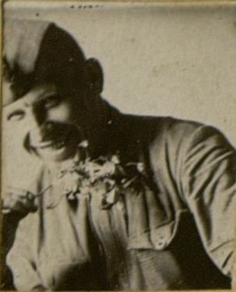 Фотография: Красноармеец Белоусов Д.А. Награжд. медалью "За боевые заслуги".