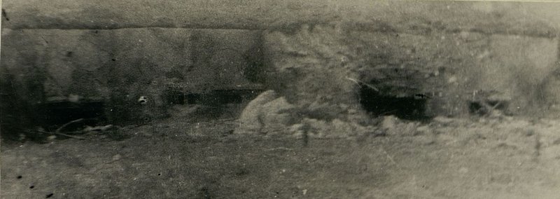 Фотография: Разгромленный японский ДОТ