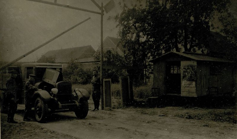 Фотография: Контрольно-пропускной пункт 700 батальона аэродромного обслуживания