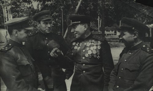 Кукрыниксы в гостях у генерала Катукова