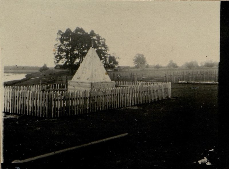 Image: Mass grave No. 1, Grodno region, Zheludoksky district, Orlyansky rural settlement, north of the village of Orlya, 25 m