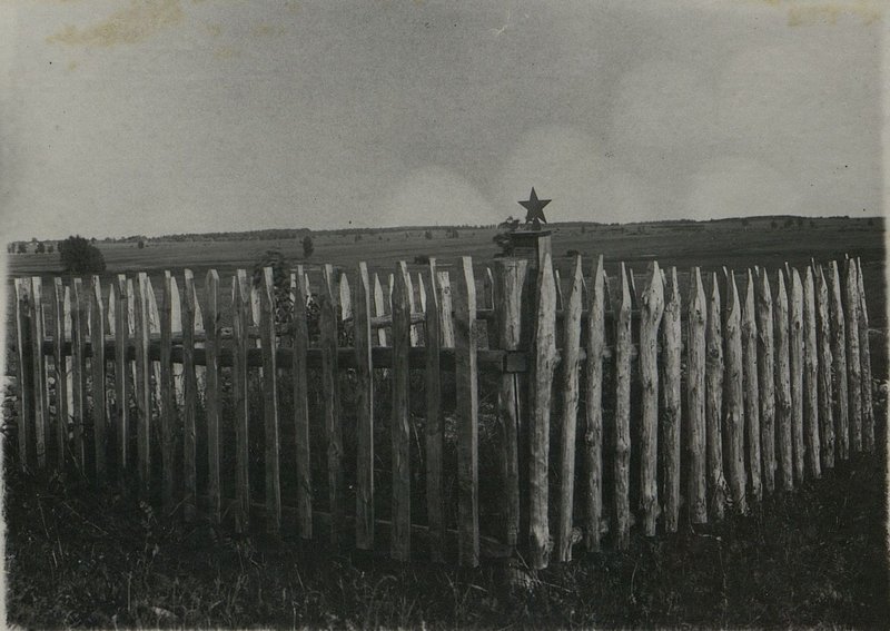 Фотография: Братская воинская могила № 10, Гродненская обл., Берестовицкий район, Б. Берестовицкий сельский совет, д. Жебры, западнее 100 м деревни
