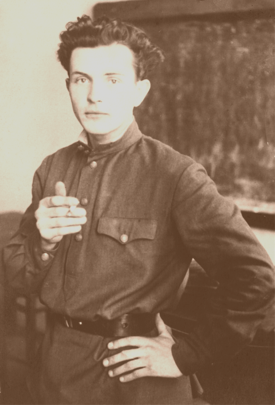 Зиновьев Александр Александрович