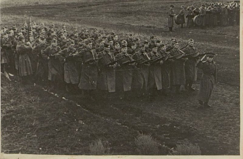 Фотография: 2-х летие 12 запасной стрелковой дивизии
