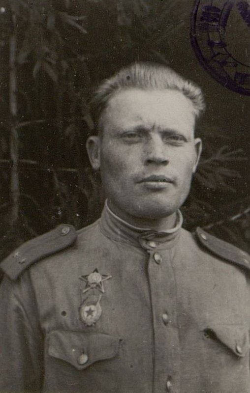 Image: Tank commander Lieutenant Zubrilov Ivan Maksimovich