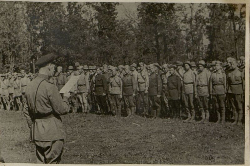 Фотография: Принятие военной присяги
