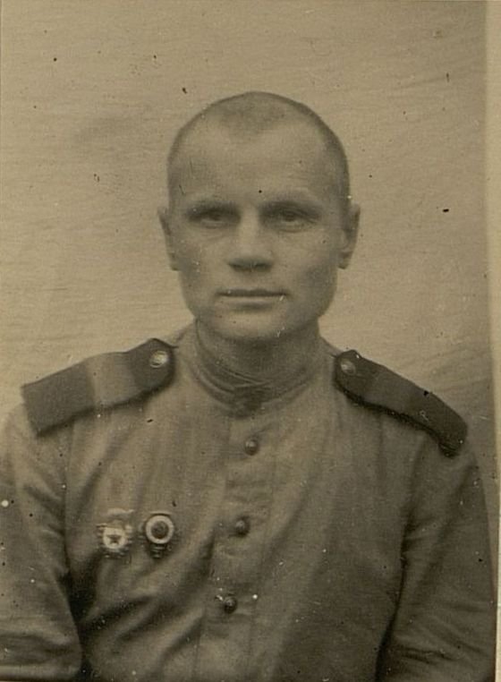 Фотография: Санинструктор гвардии старший сержант Андреев А.Т.