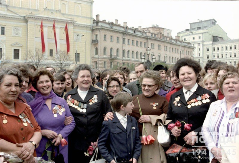 Veterans of the Great Patriotic War on one of the streets of the city during the Victory Day celebration