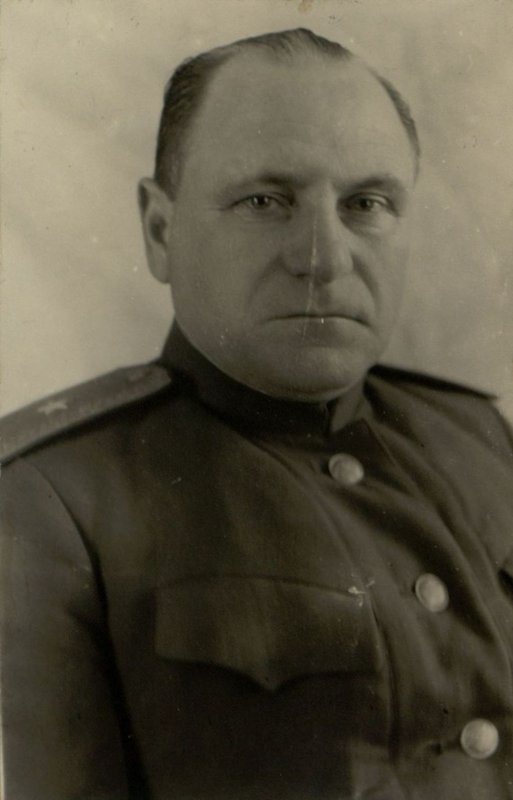 Фотография: Начальник связи 13 армии генерал-майор войск связи Ахременко И.Ф.