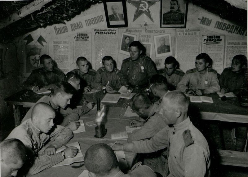 Image: During the hours of mass work