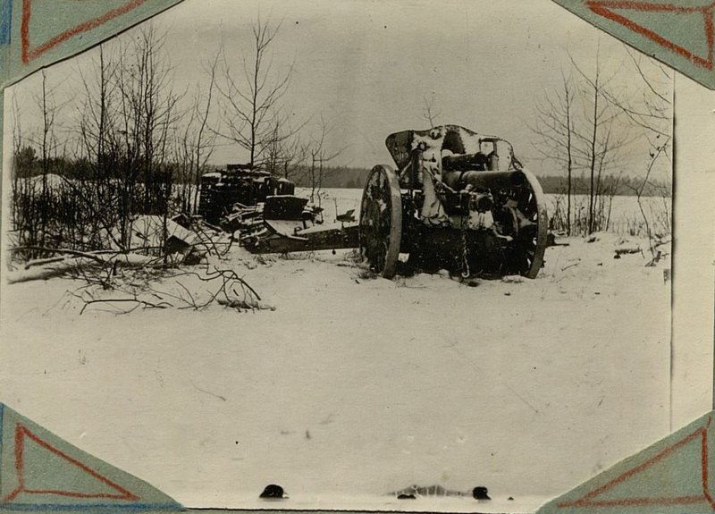 Фотография: Немецкое орудие, захваченное вместе с боеприпасами частью товарища  Фингерова в бою у с. Губино 6.12.1941 г.