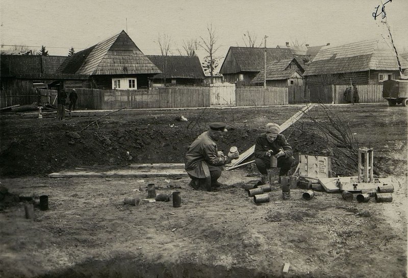 Фотография: Огневая позиция противника в районе Бобров полоса действия 159 ур