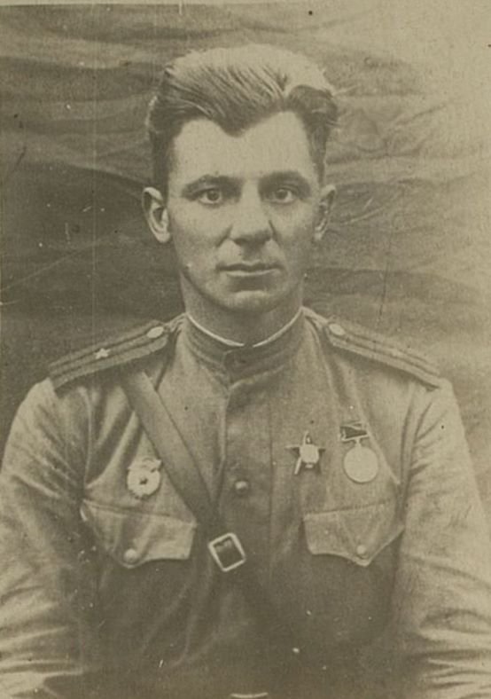 Фотография: Подполковник Небратов Василий Иванович. Командир 63 Гвардейского стрелкового полка 23 Гвардейской стрелковой дивизии
