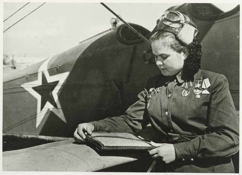 Guards Senior Lieutenant Ekaterina Ryabova.