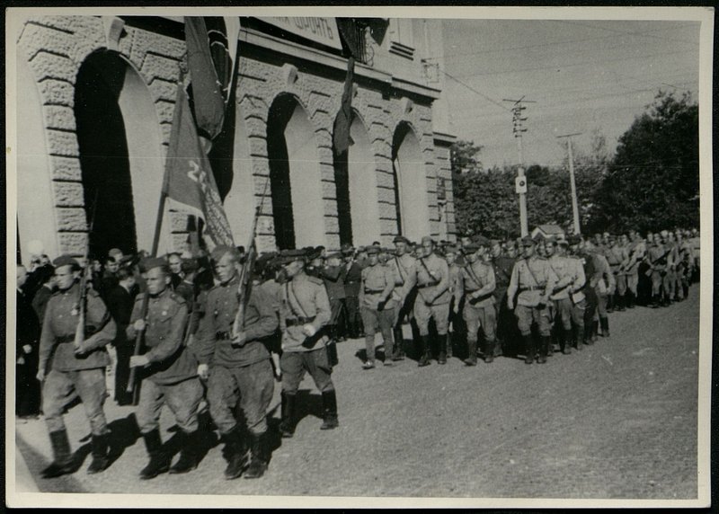 Original image: Colonel General Comrade Byuryuzov presents orders of the Soviet Union to Bulgarian generals and officers