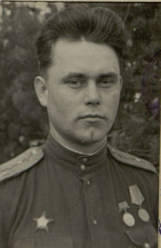 Фотография: Командир Роты технического обеспечения Капитан Музыченко Н.А.