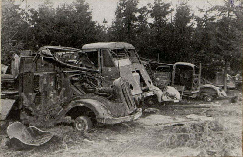Image: Broken equipment of the enemy in the Aloya