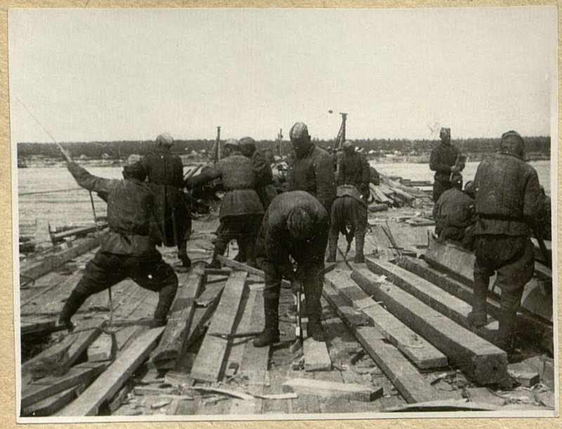 Фотография: Устройство настила и перил