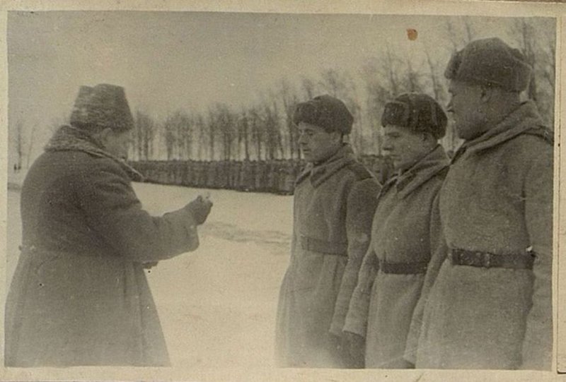 Фотография: Фотоальбом "Коммунисты армии в боях с японскими захватчиками"