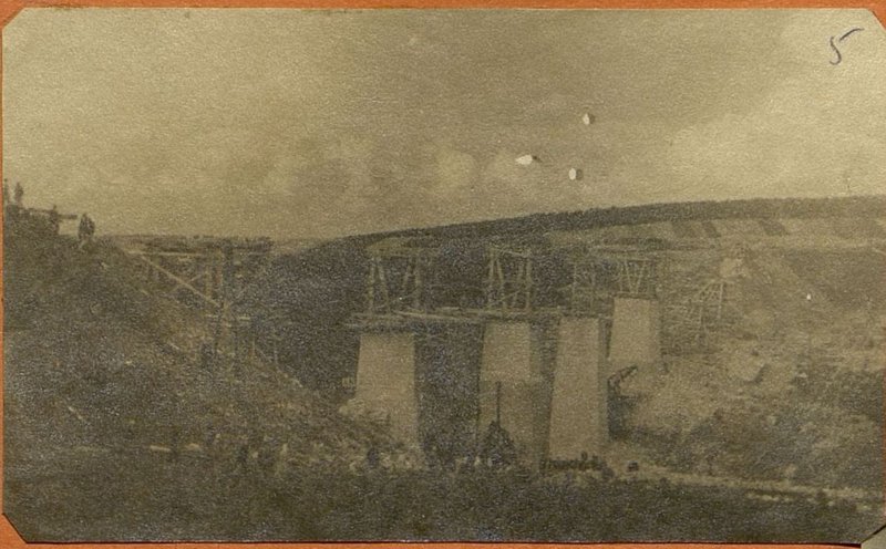 Image: Installation of frames on the supports of the viaduct at 53 km across the river Glukhaya Dolina Tarnopol-Potutory