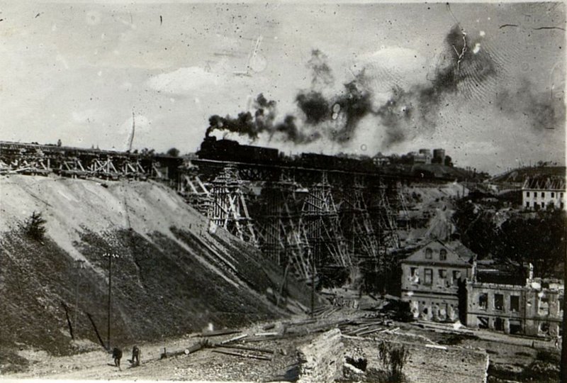 Image: Bridge over the river Neman near the city of Grodno
