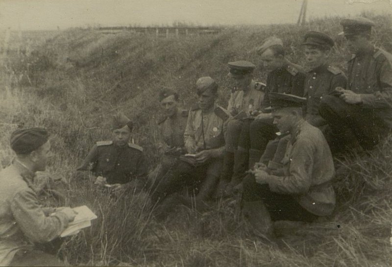 Фотография: Фотоальбом "Коммунисты армии в боях с японскими захватчиками"