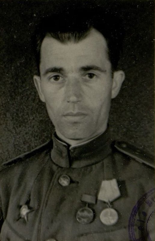 Фотография: Военфельдшер старшина МСВ старший лейтенант медицинской службыл. Серый В.И.