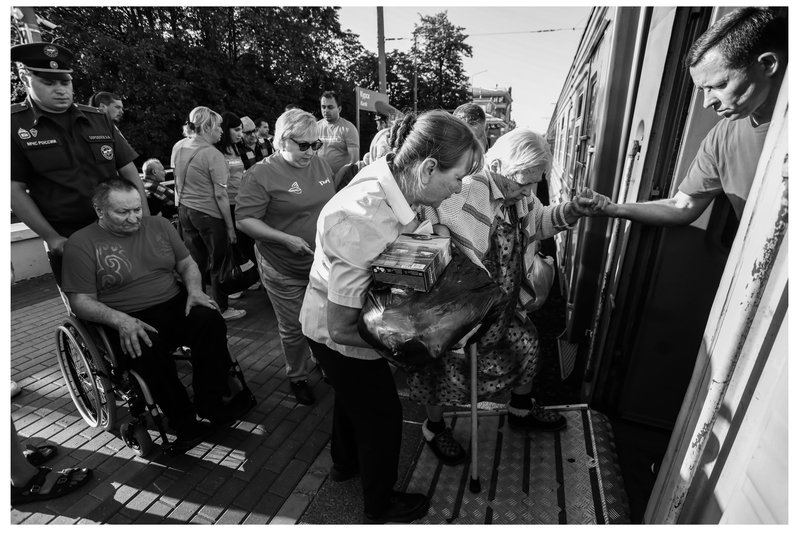 Evacuation measures for elderly people, disabled individuals, and refugees from border regions of the Kursk Oblast to other regions of Russia via a dedicated train.