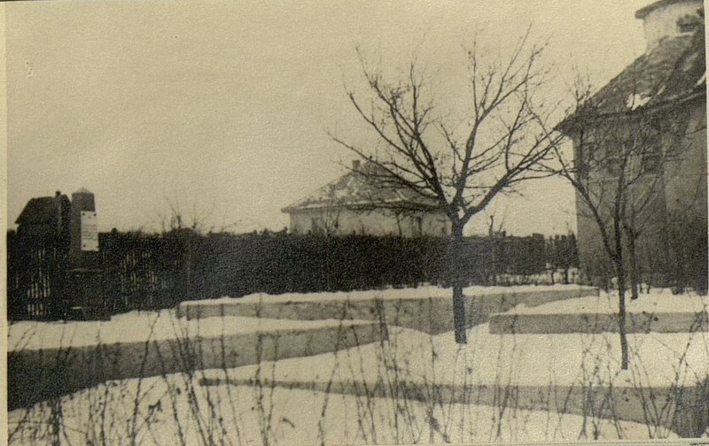 Image: Military cemetery (Rakoshsentmihai district, Pakler-Shitvan St.)