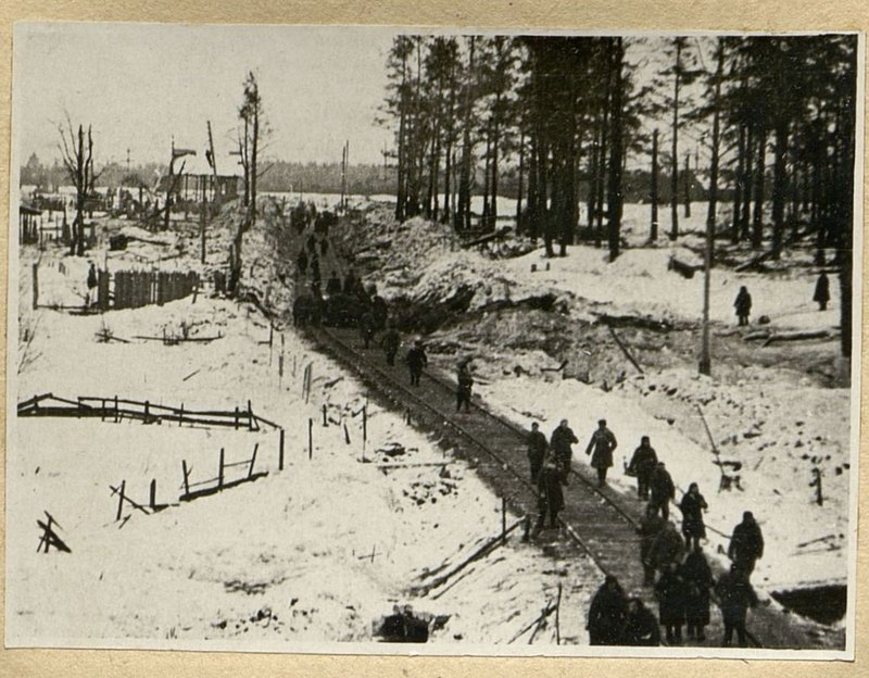 Фотография: Общий вид выемки на подходе левого берега