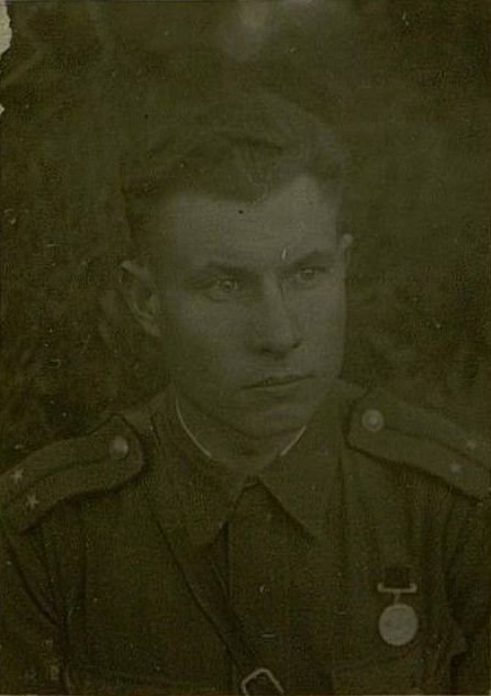 Фотография: Лейтенант Федосеев Ф. командир взвода управления