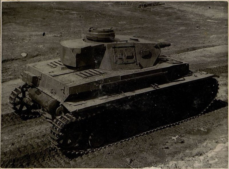 Фотография: Средний танк T-IV (с 75-мм длинноствольной пушкой)
