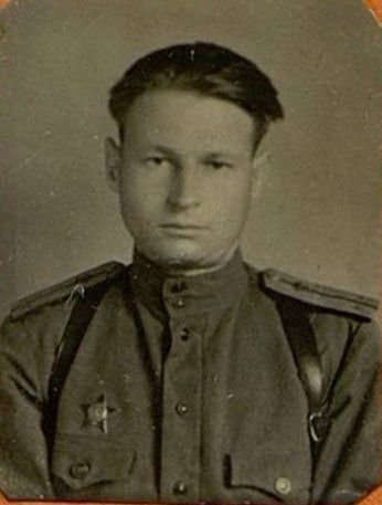 Фотография: Помощник начальника отдела Техразведки старший лейтенант Киселев И.П.