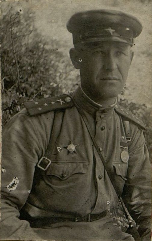 Фотография: Начальник разведки полка капитан Чайка Н.П.