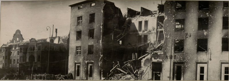 Фотография: Разрушение от взрыва бомбы ФАБ-250