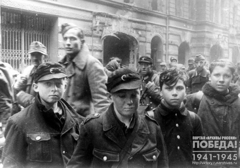 Prisoners on Berlin’s streets