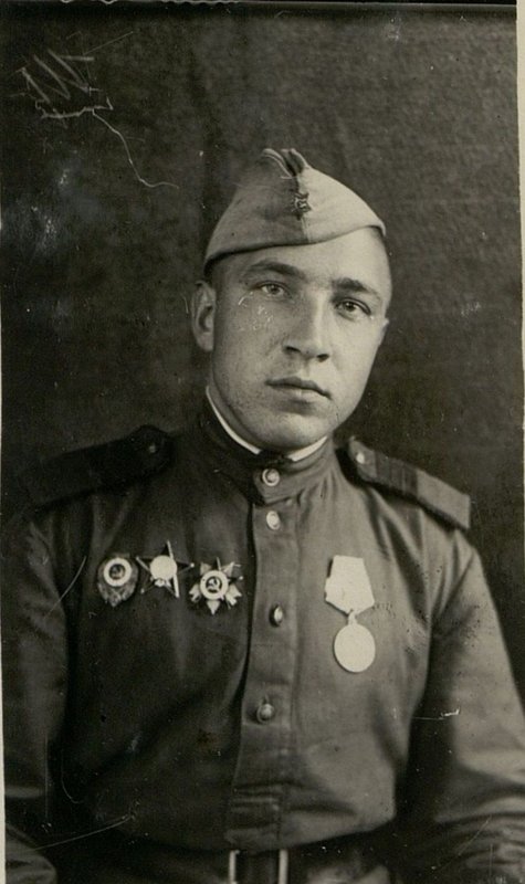 Фотография: Сержант Виктор Иванович Кузмичев