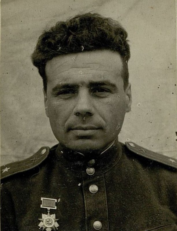 Image: Major Bytsko Victor Martemyanovich. Commander of the 620th anti-aircraft artillery regiment of the 42nd anti-aircraft artillery division of the strategic reserve