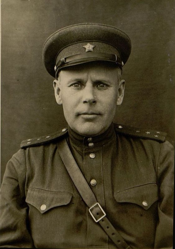 Image: Chief of the regiment's combined arms supply, Captain Votinov Grigory Stepanovich