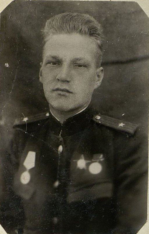 Фотография: Начальник санитарной службы майор Капутин
